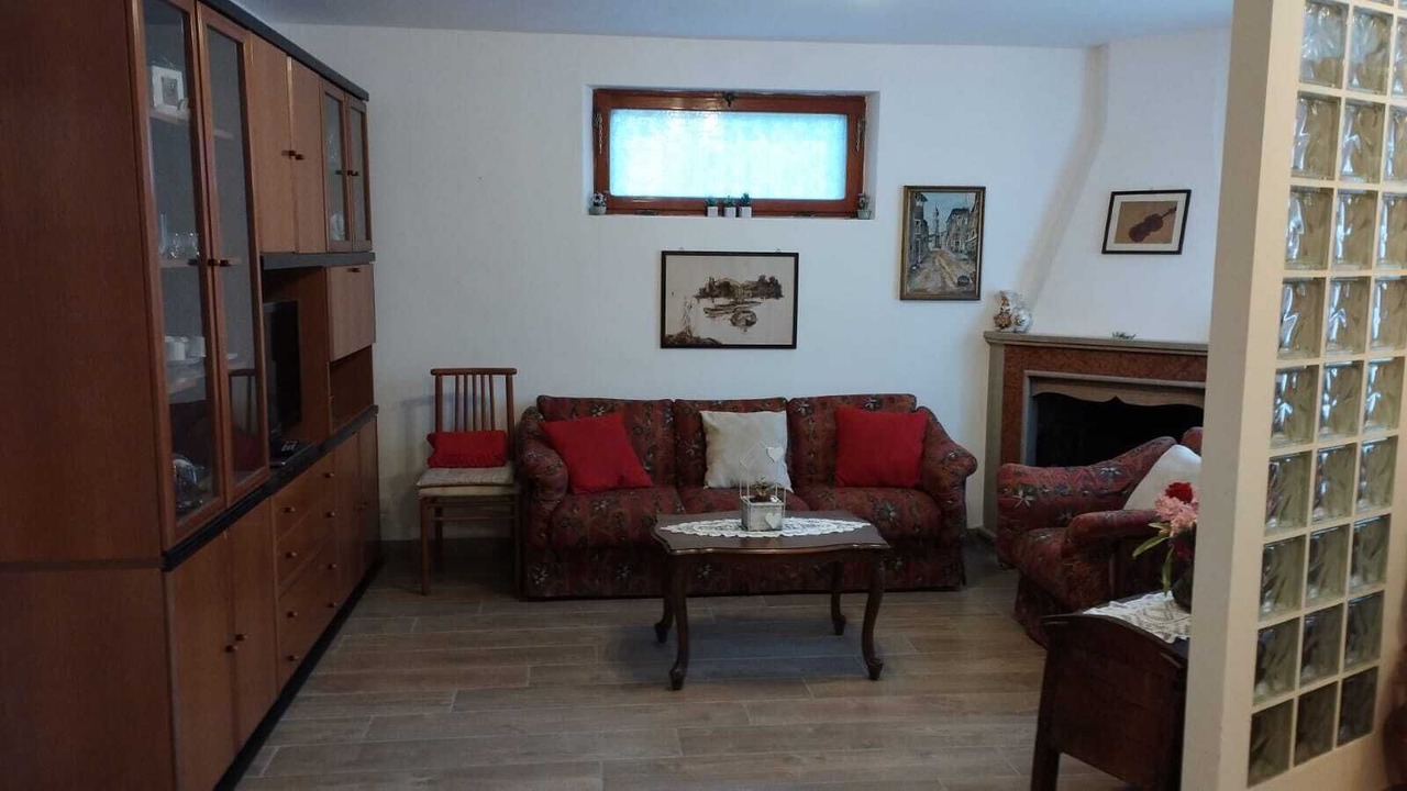 Photo of Livingroom in Introdacqua
