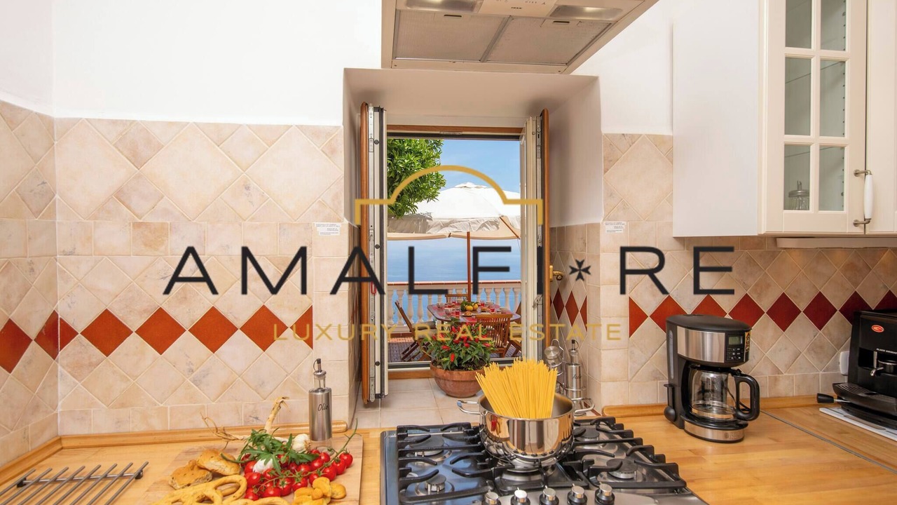 Photo of Kitchen in Furore