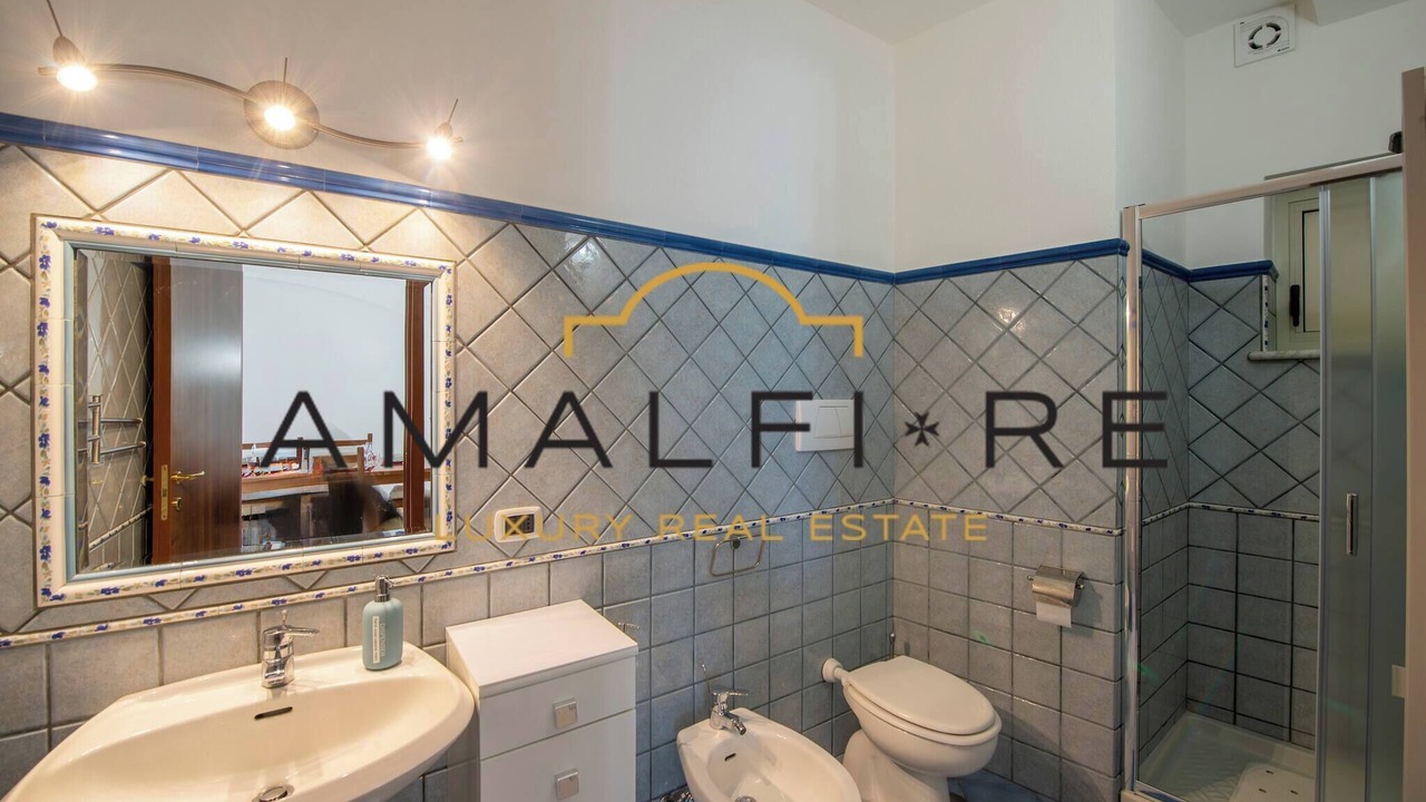 Photo of Bathroom in Furore