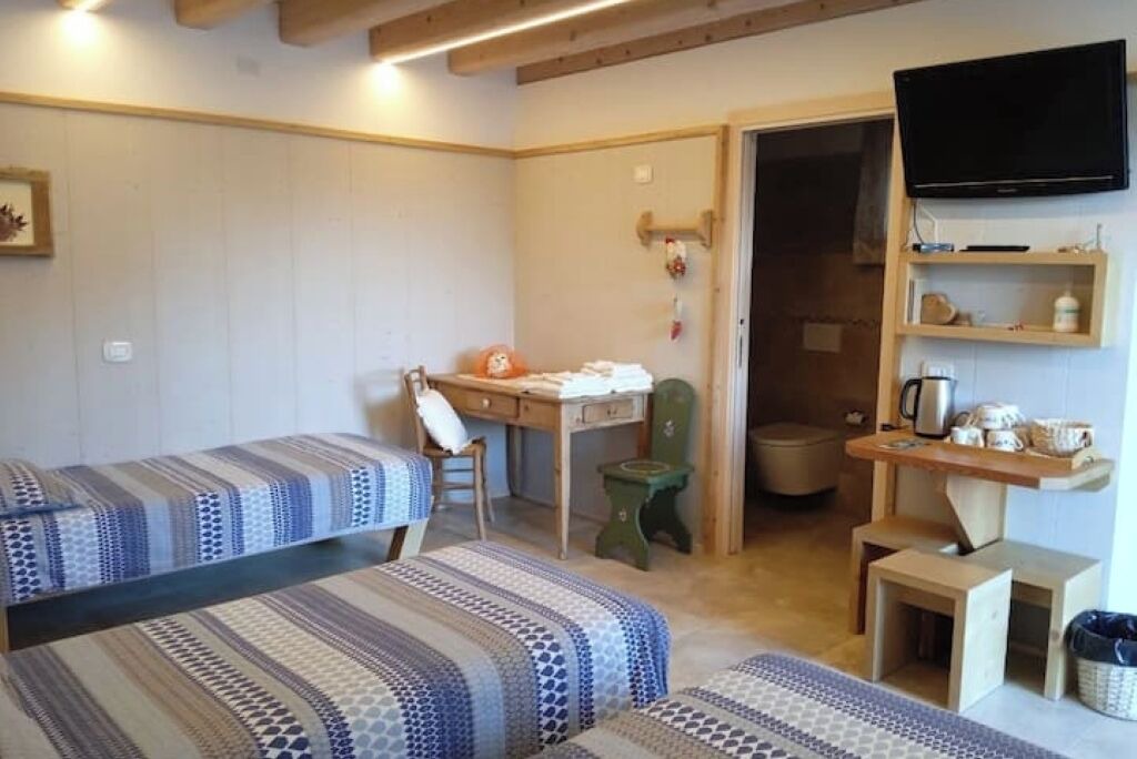 Photo of Bedroom in Miane