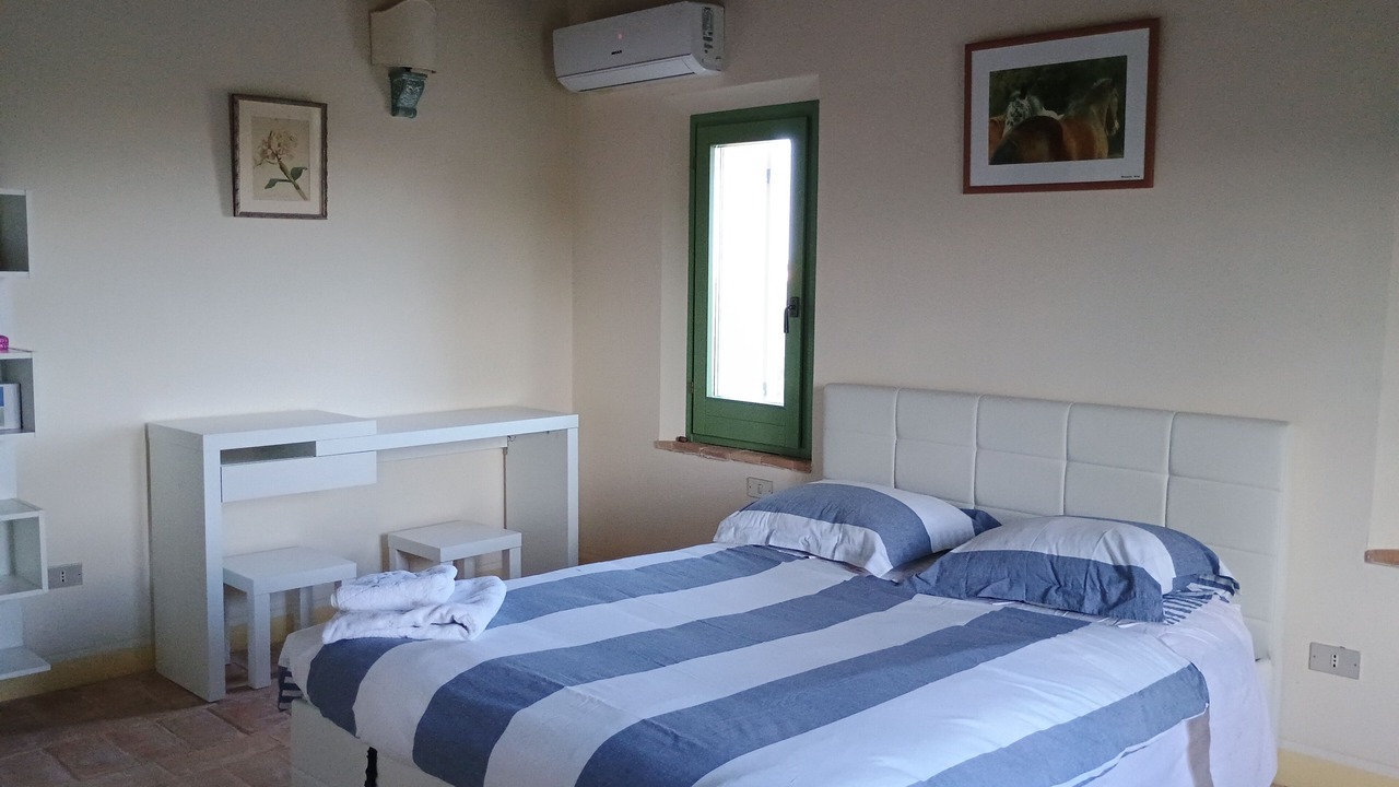 Photo of Bedroom in Civitella Casanova