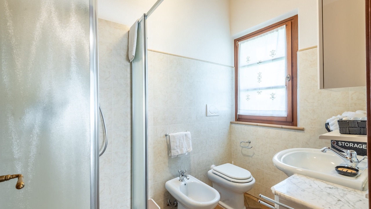 Photo of Bathroom in Gallina