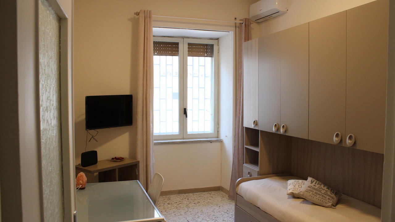 Photo of Bedroom in Naples