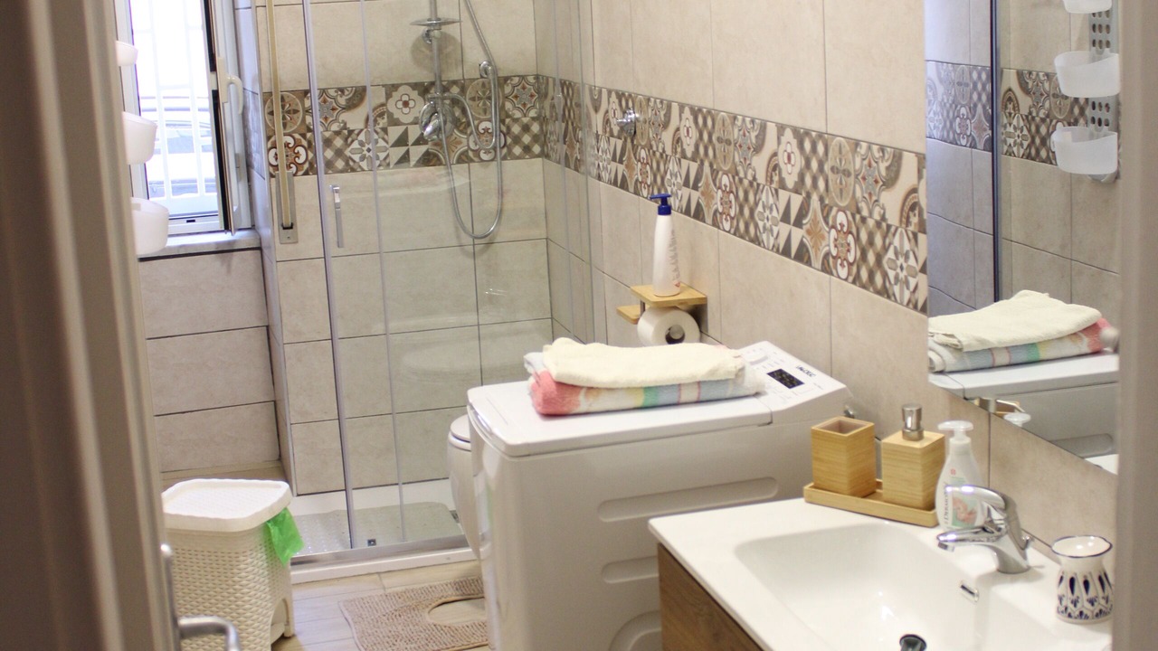 Photo of Bathroom in Naples