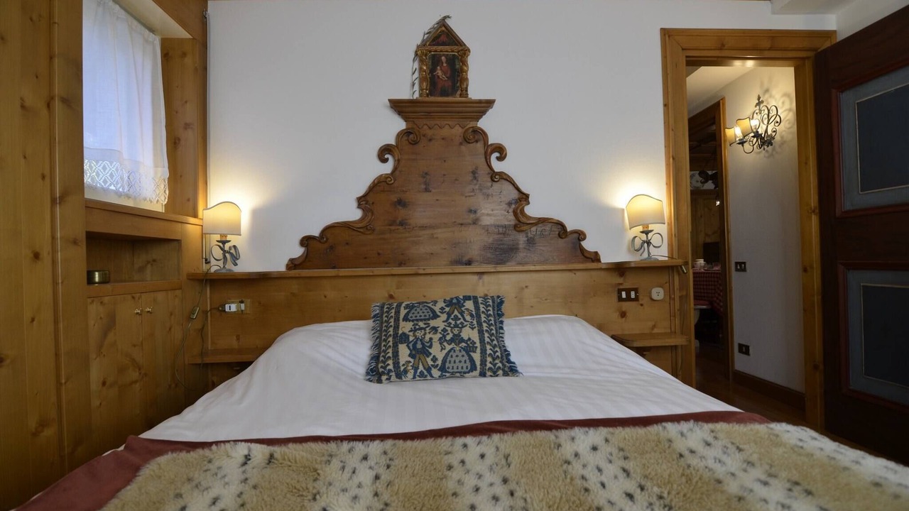 Photo of Bedroom in Cortina d'Ampezzo Historic Centre