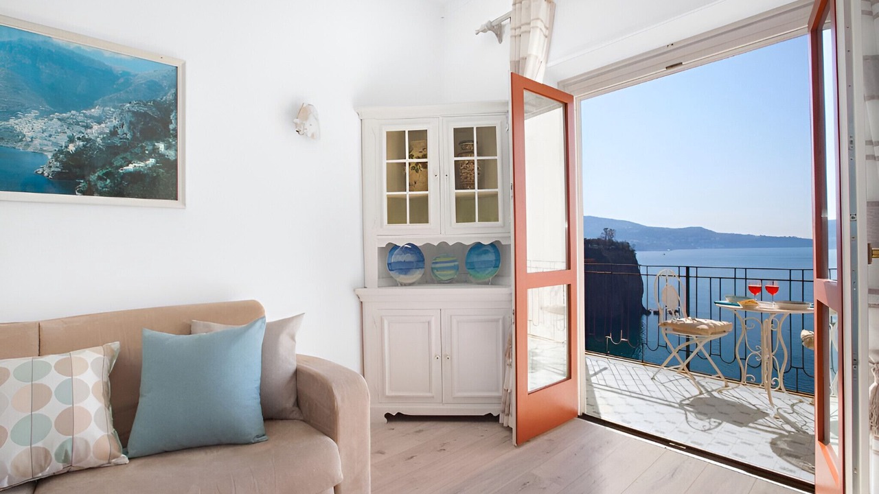 Photo of Livingroom in Meta