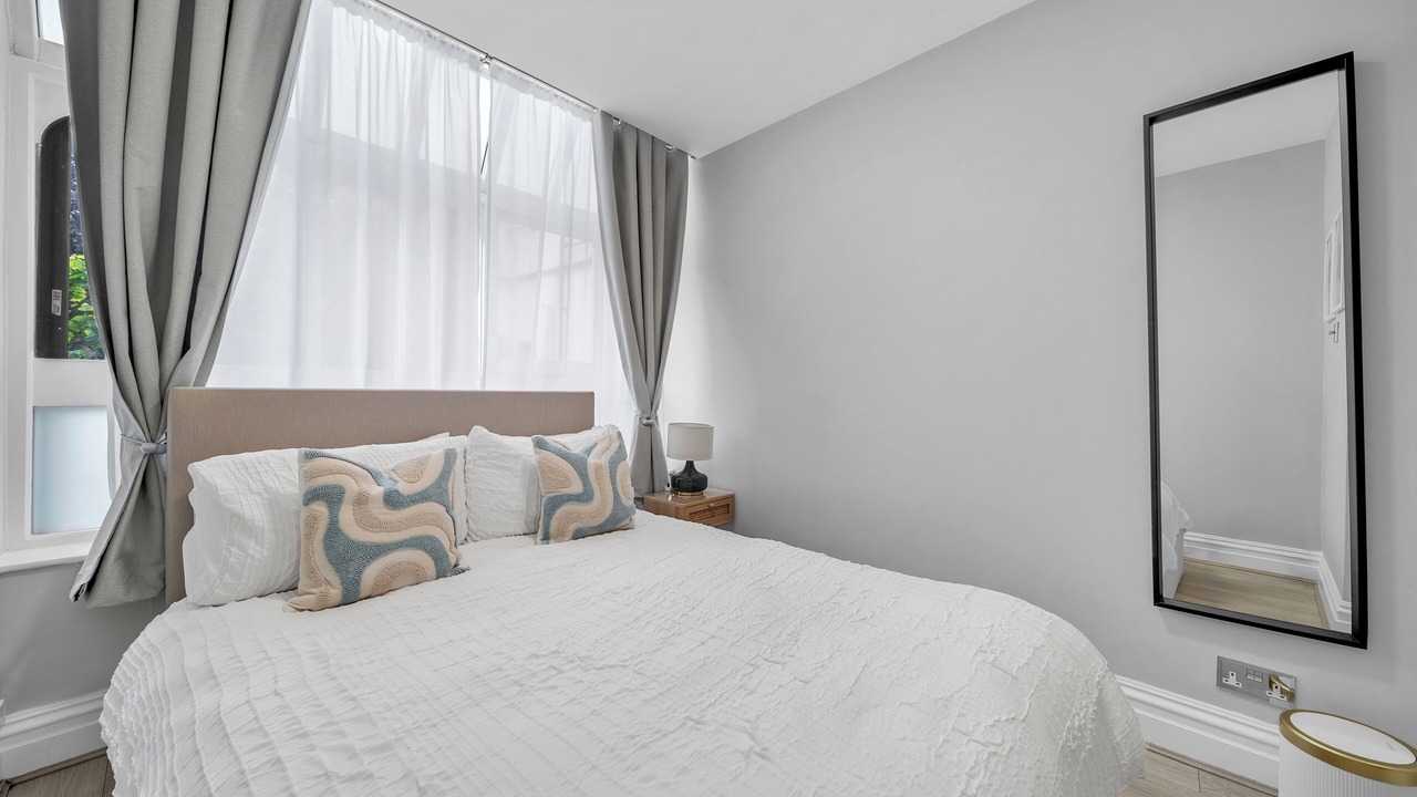 Photo of Bedroom in Chelsea