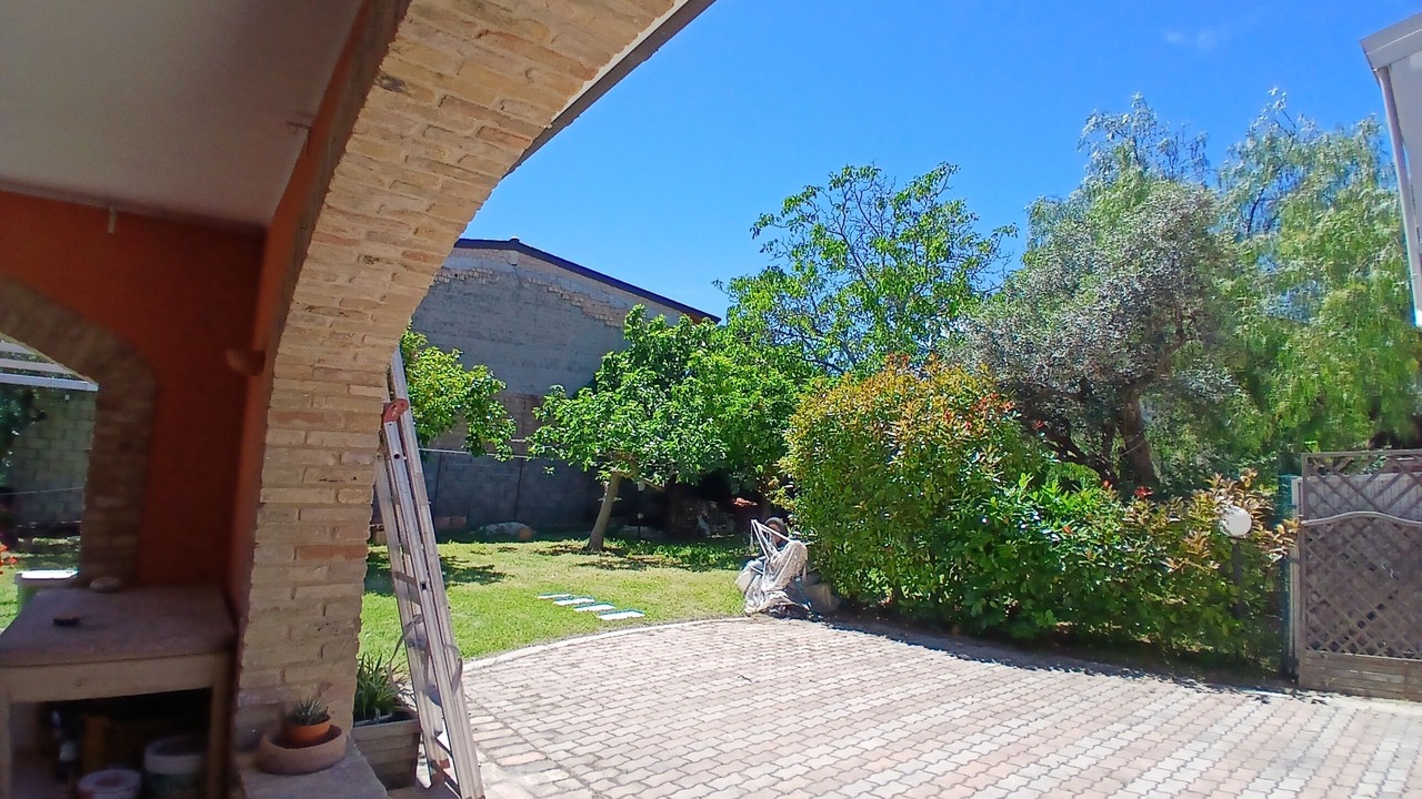 Photo of Outdoor in Tollo