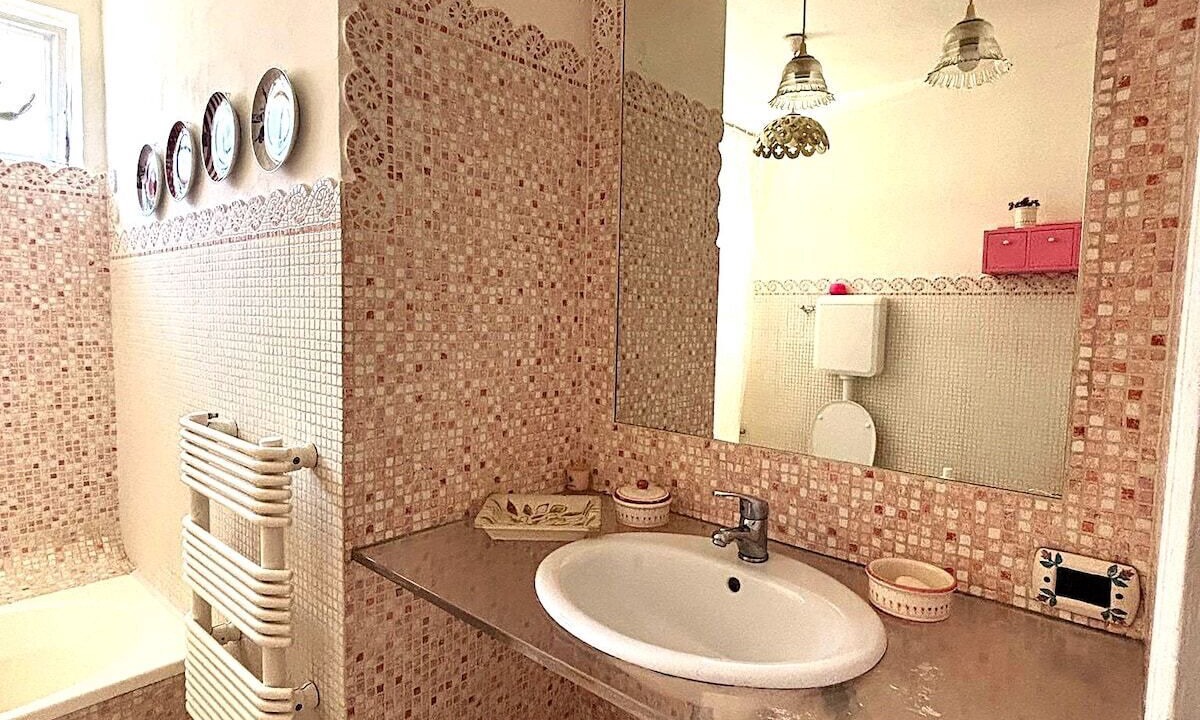 Photo of Bathroom in Arenella