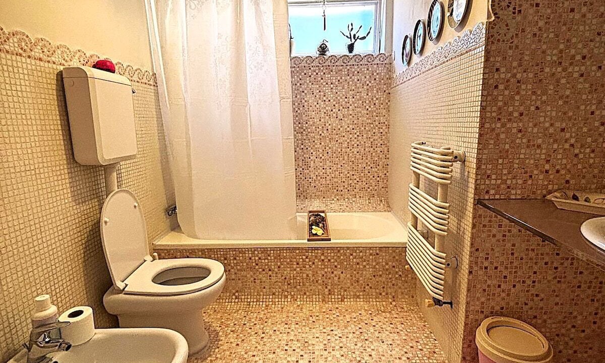 Photo of Bathroom in Arenella