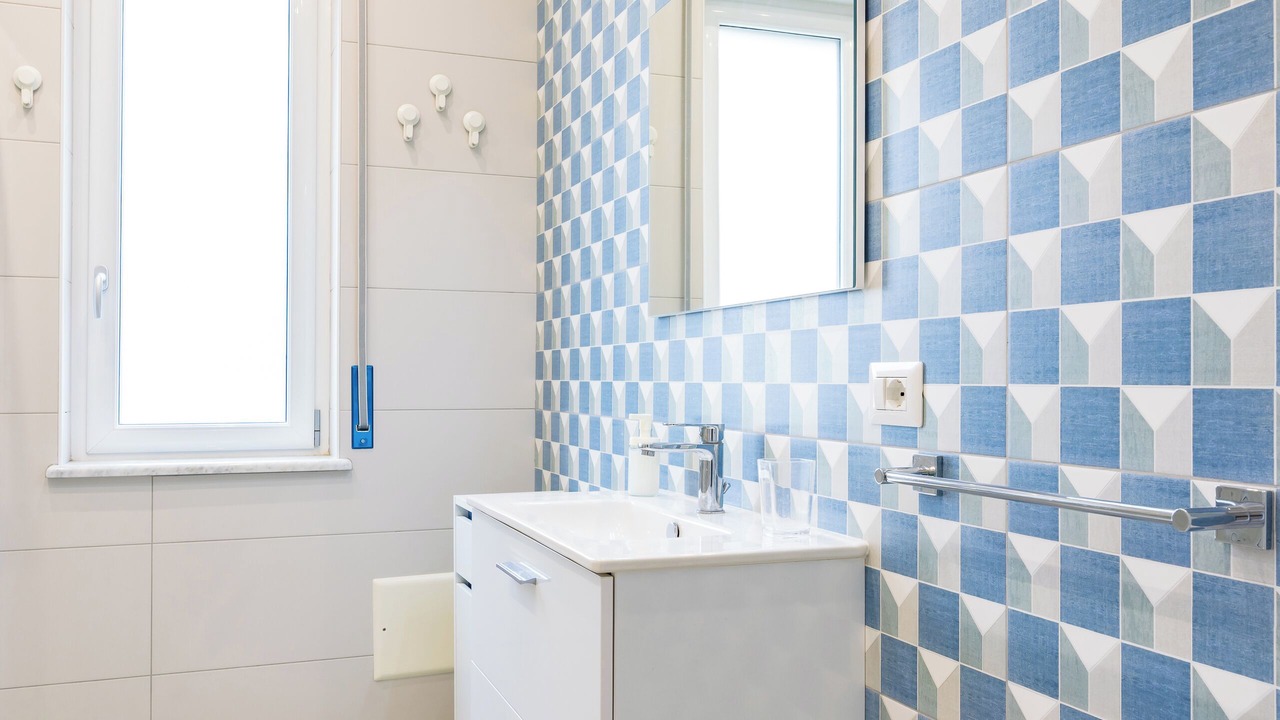 Photo of Bathroom in Naples