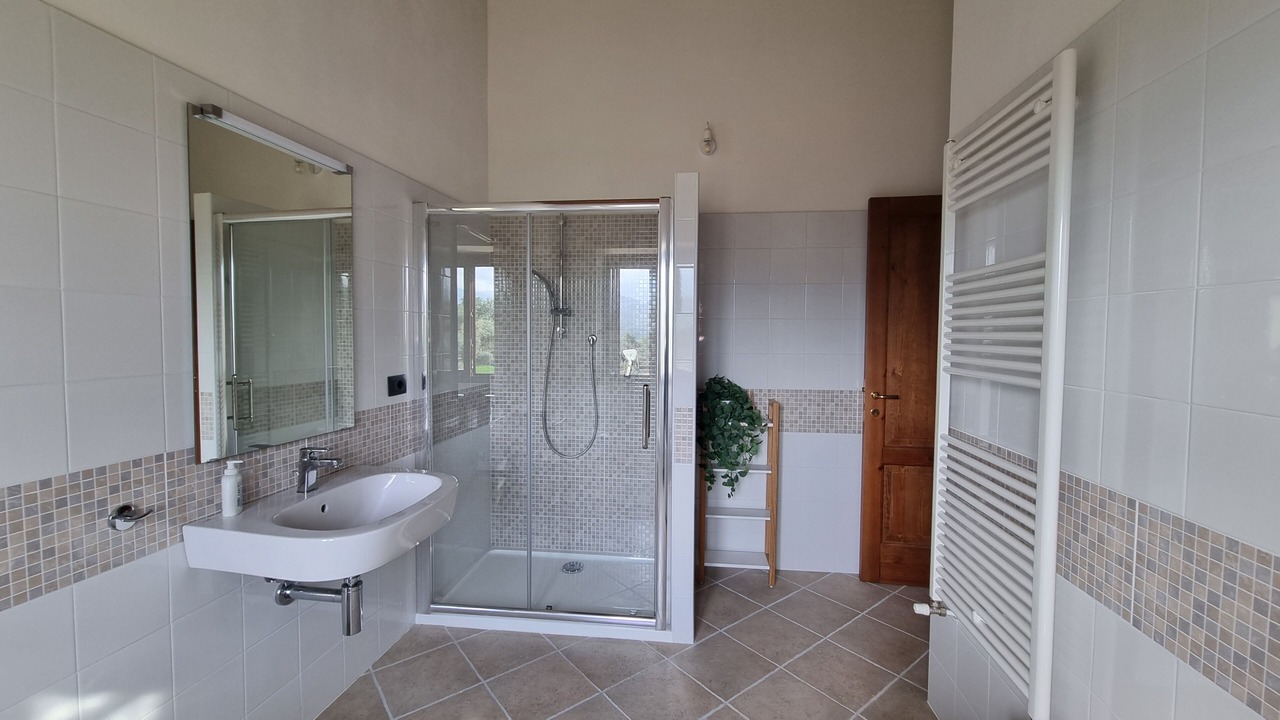 Photo of Bathroom in Castiglione Messer Raimondo
