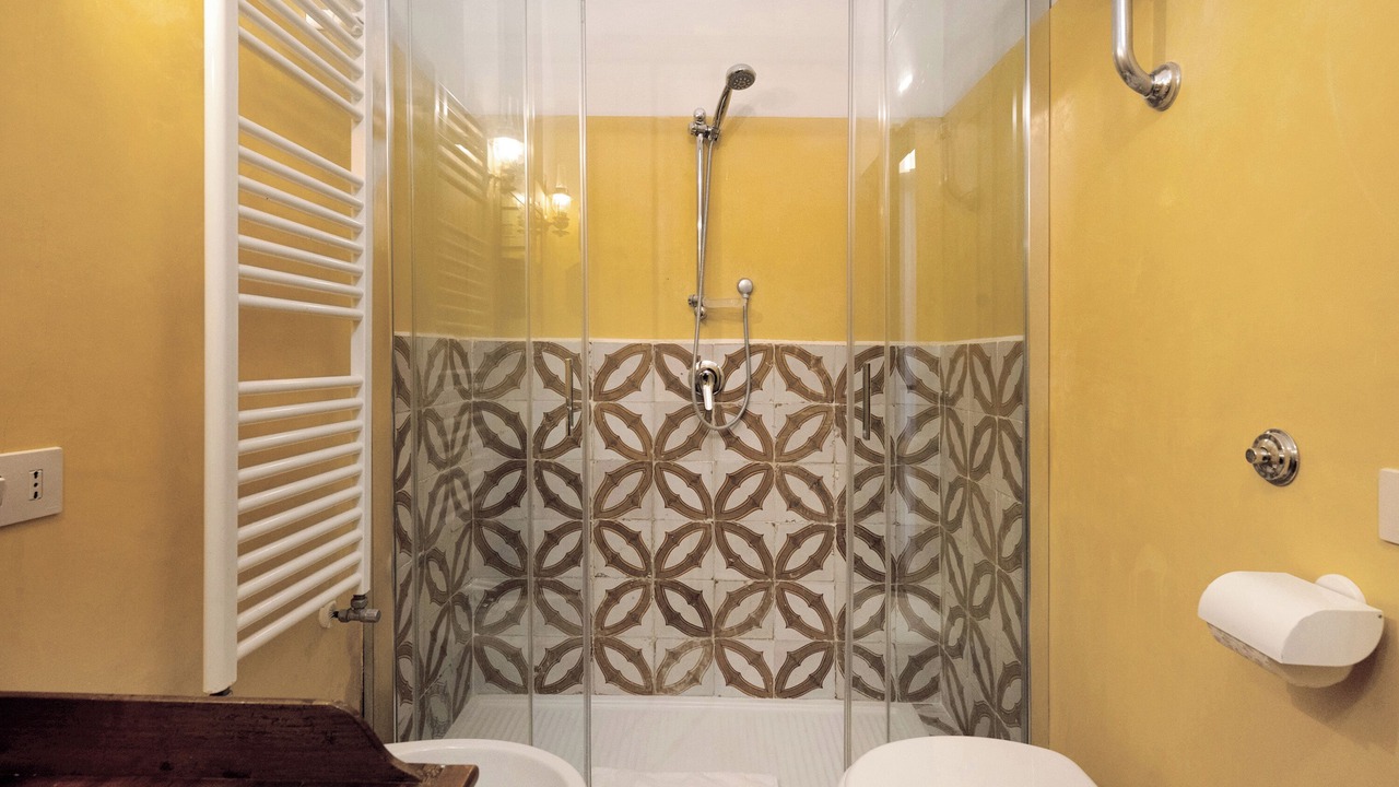 Photo of Bathroom in Meta