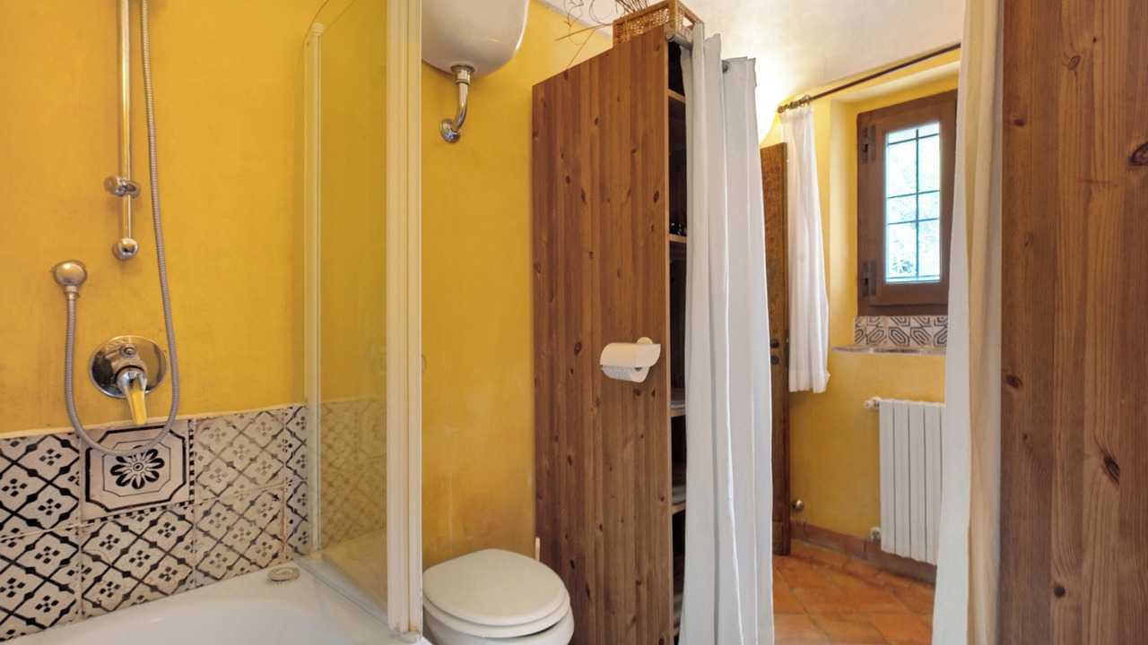 Photo of Bathroom in Meta