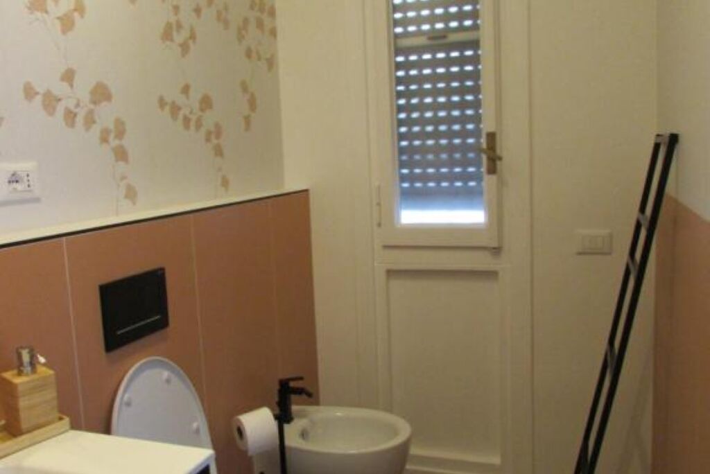 Photo of Bathroom in Quartiere XXIV Don Bosco