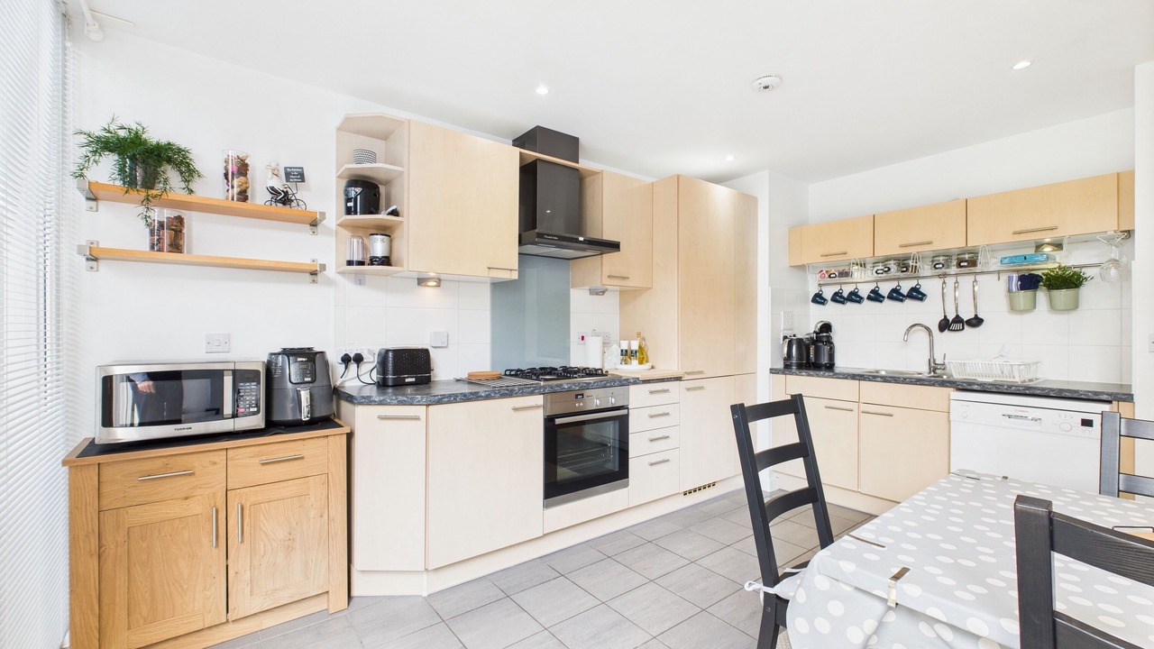 Photo of Kitchen in Ewell