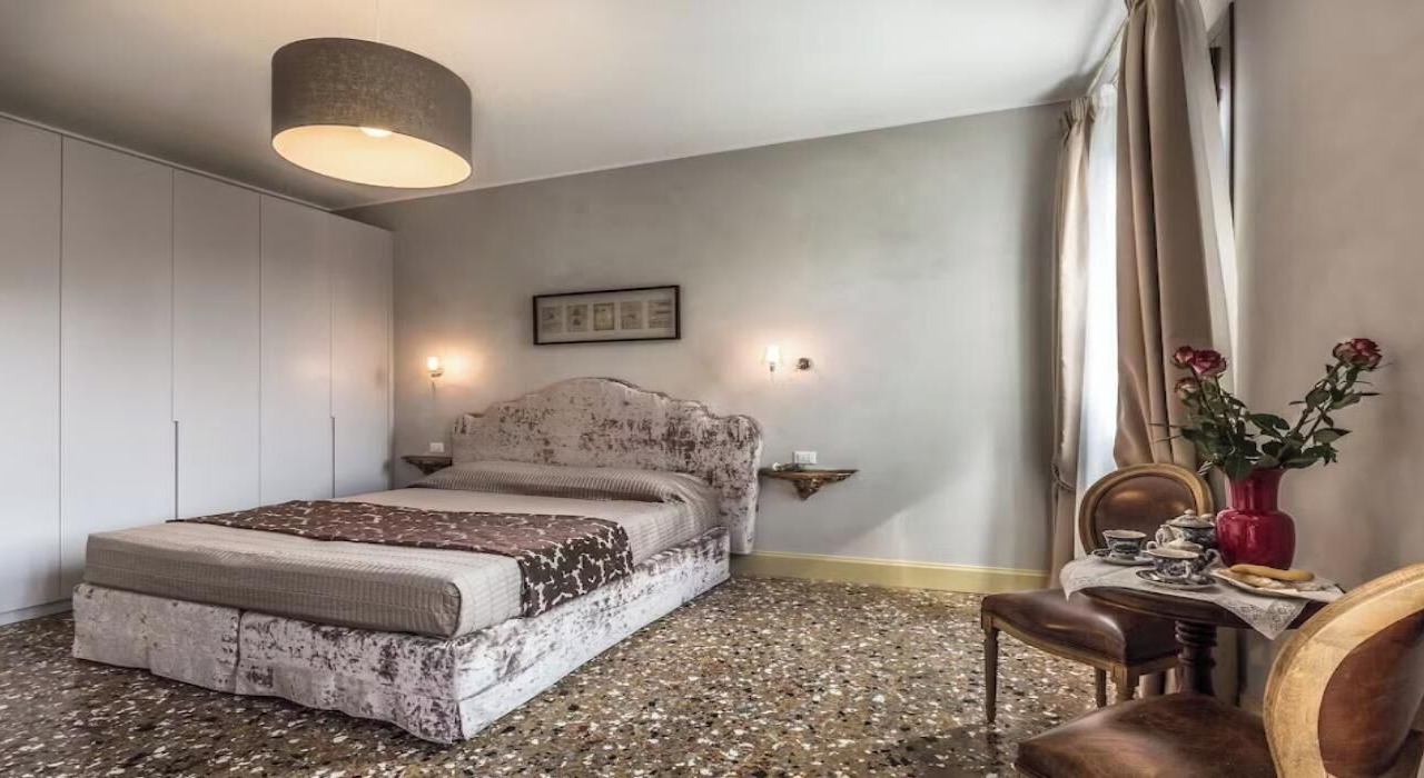 Photo of Bedroom in Santa Croce