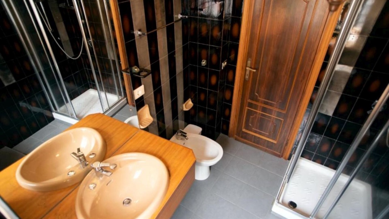Photo of Bathroom in Portoferraio Old Town