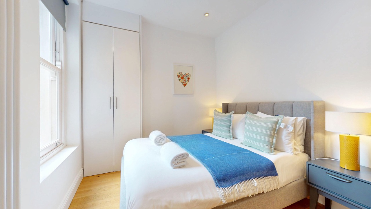 Photo of Bedroom in Kilburn