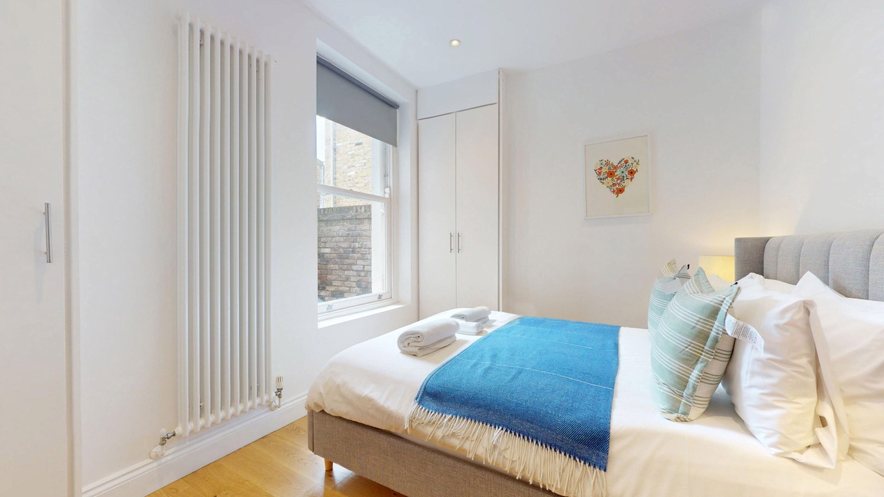 Photo of Bedroom in Kilburn