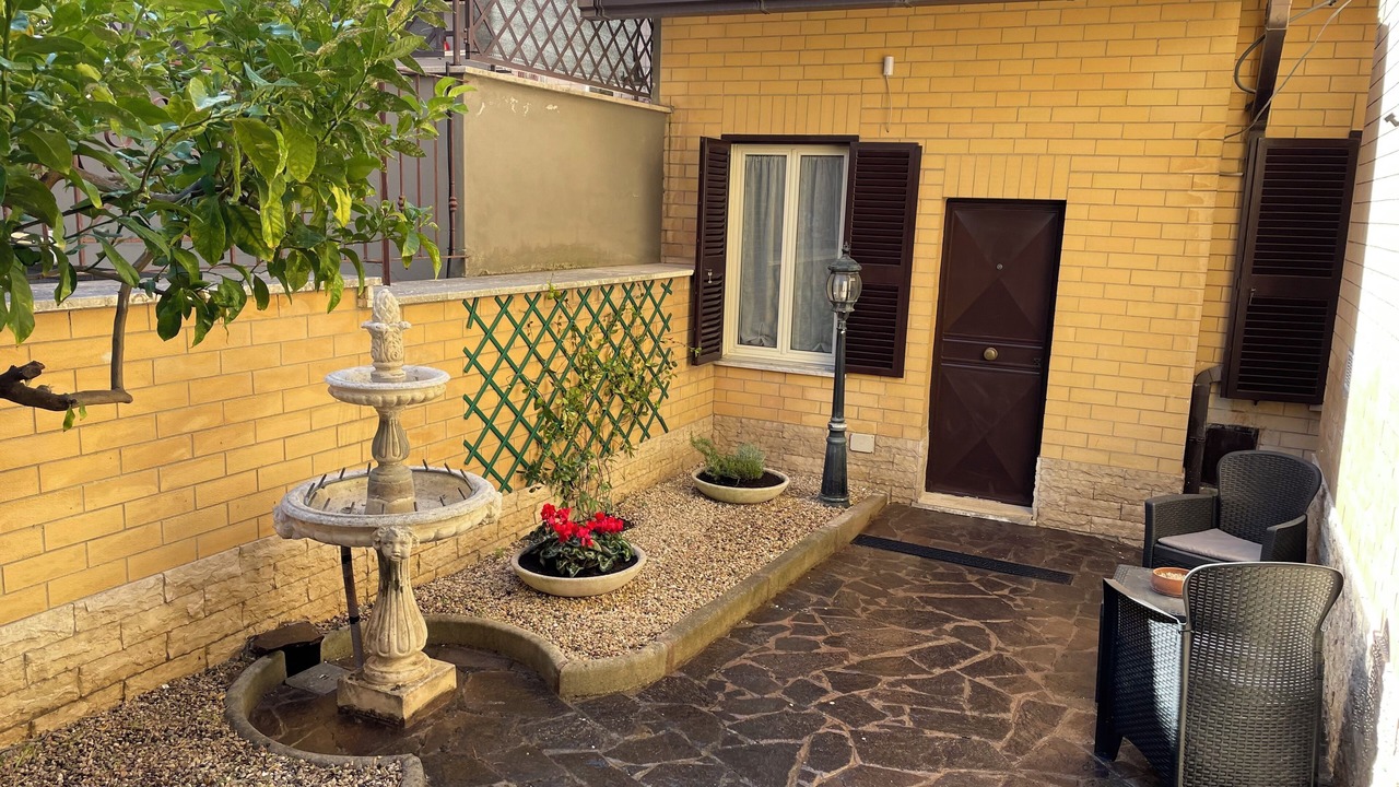 Photo of Patio Balcony in Aurelio