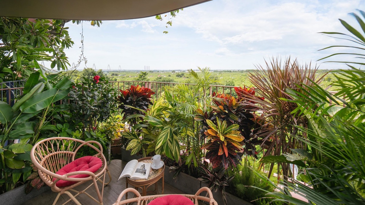 Photo of Patio Balcony in Nhat Tan