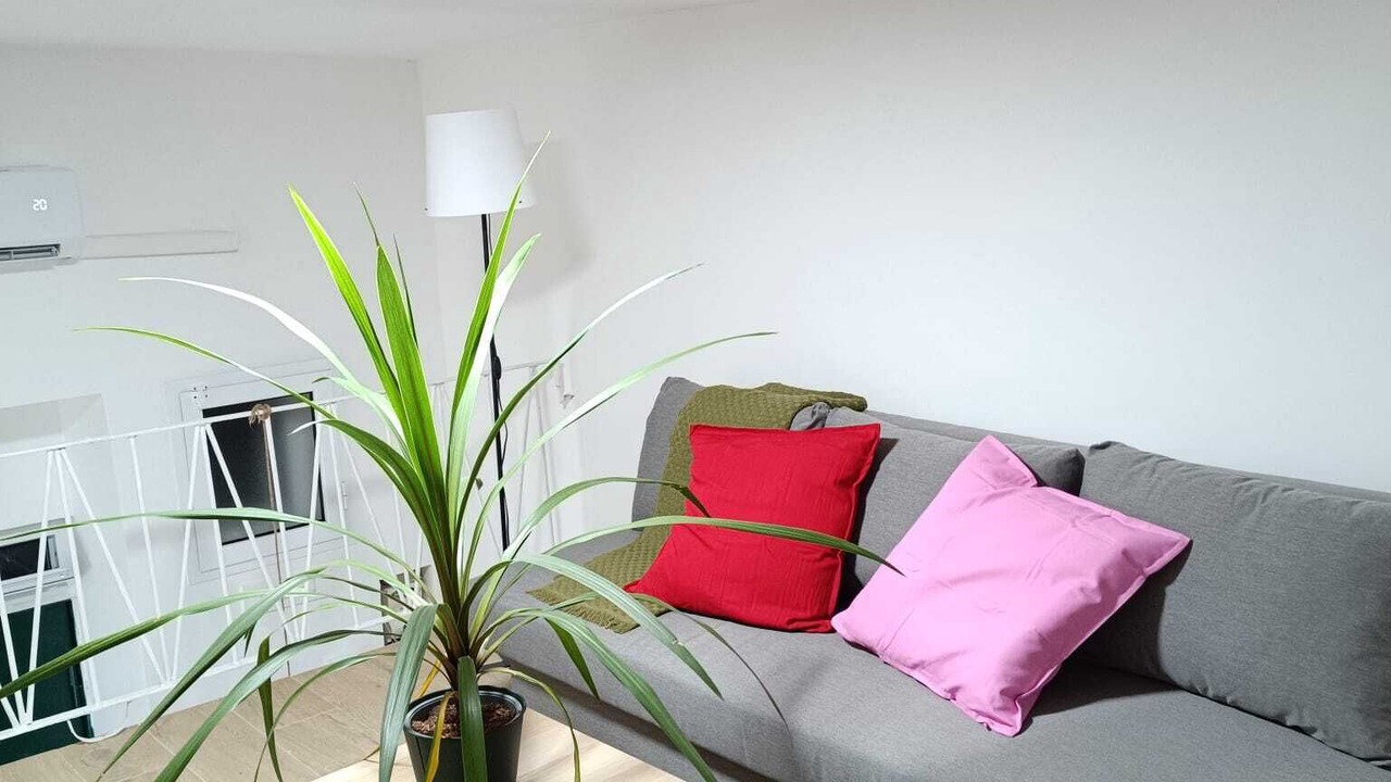 Photo of Livingroom in Naples City Centre