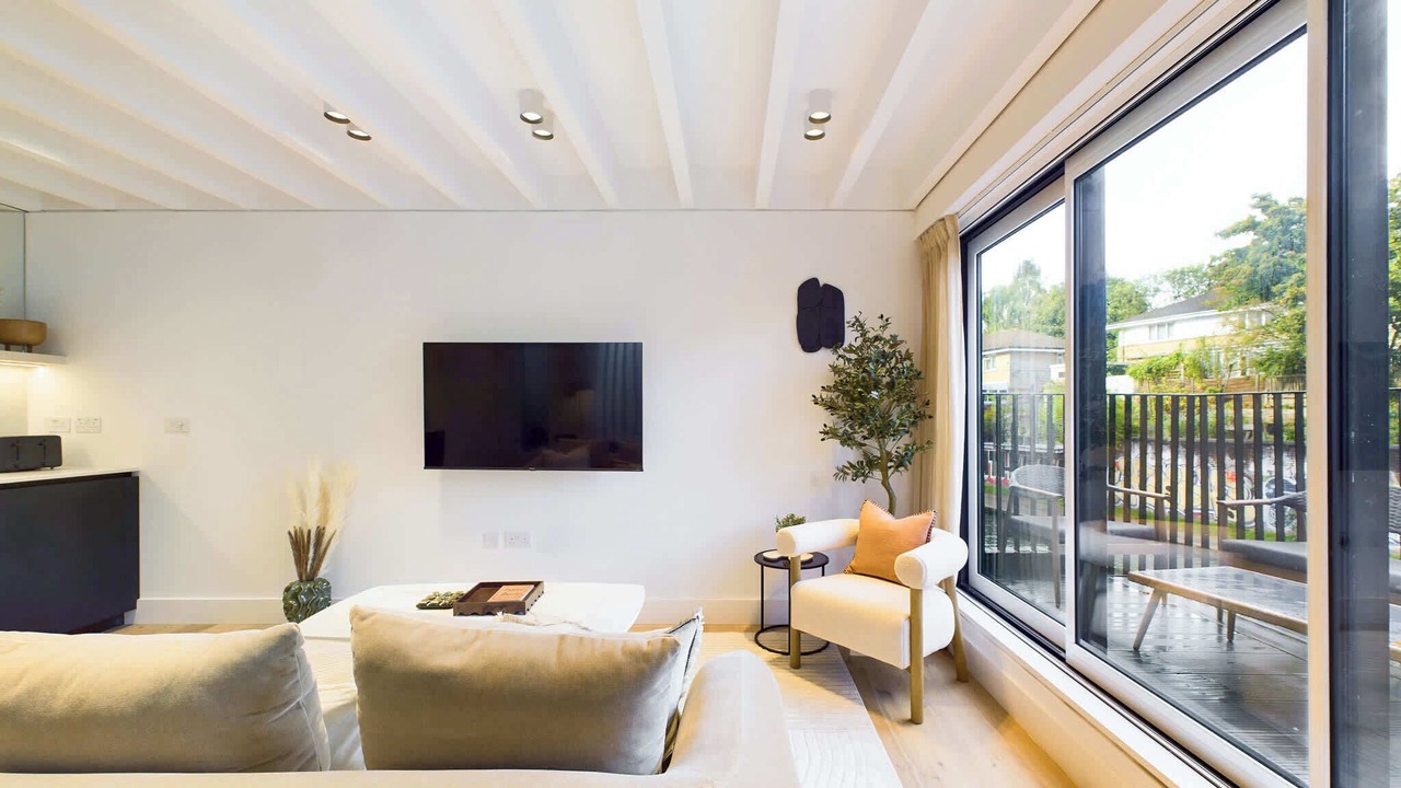 Photo of Livingroom in Camden Town
