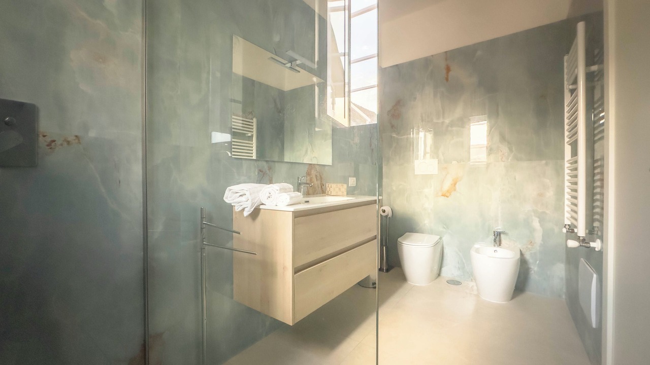 Photo of Bathroom in Meta