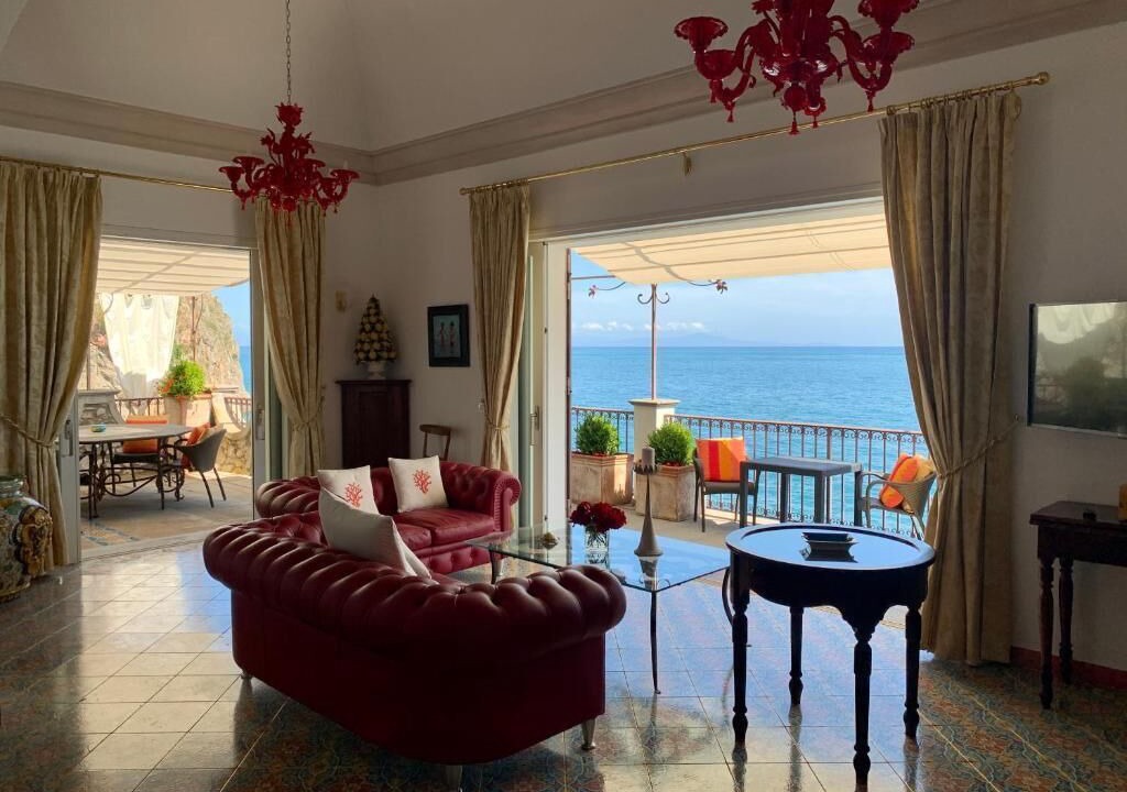 Photo of Livingroom in Furore