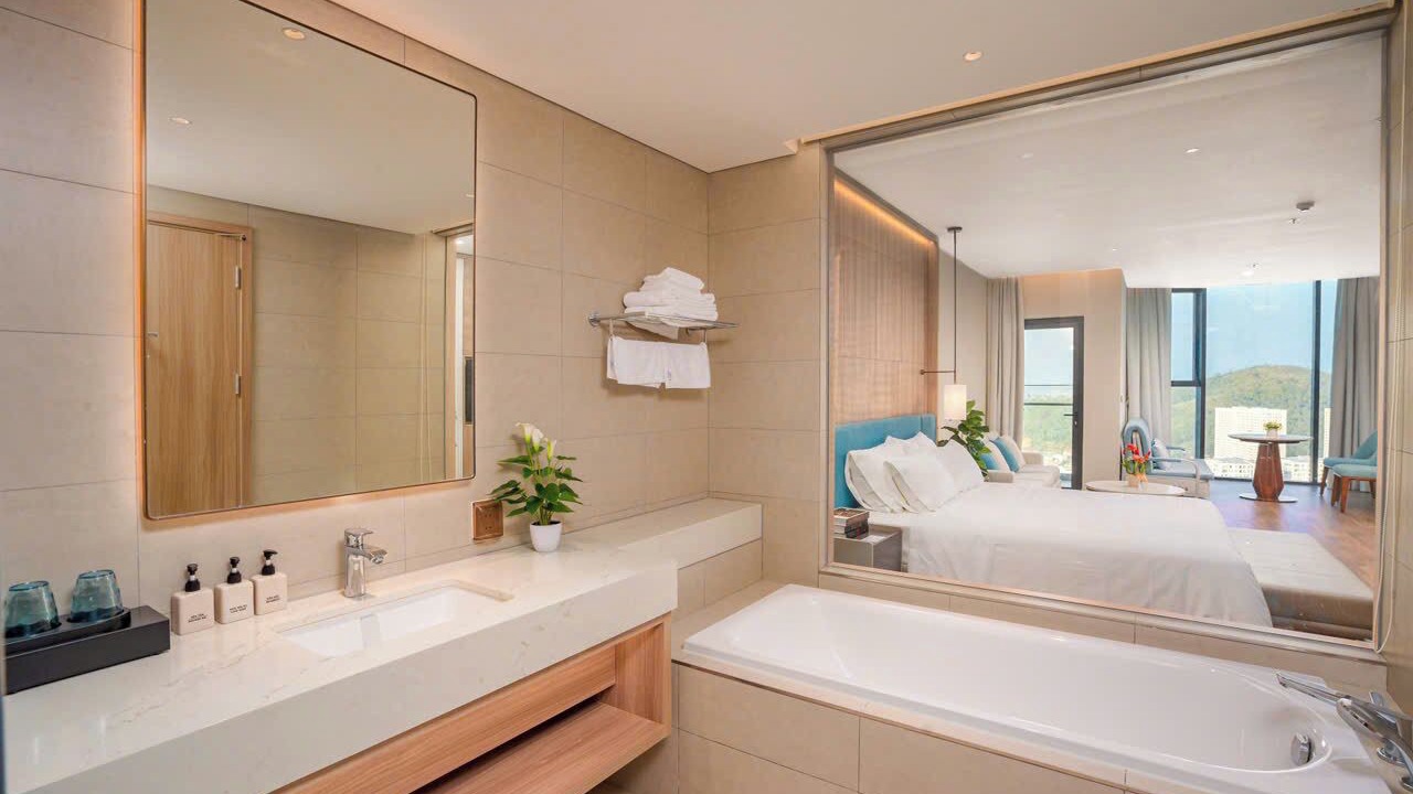 Photo of Bathroom in Ha Long