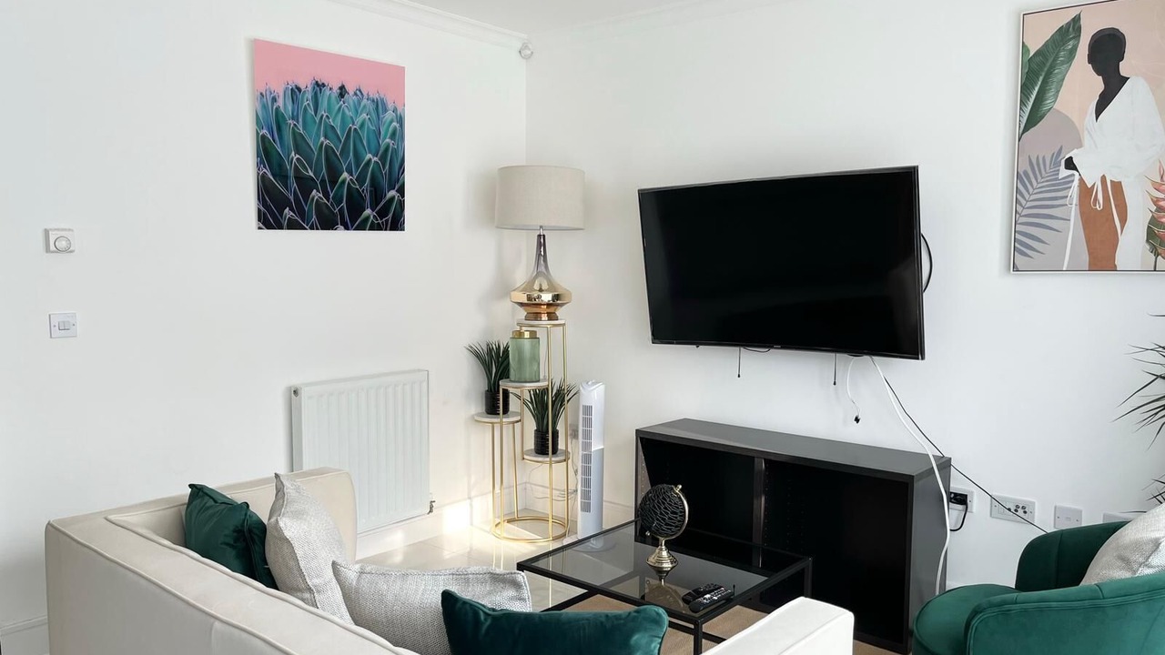 Photo of Livingroom in Whittington