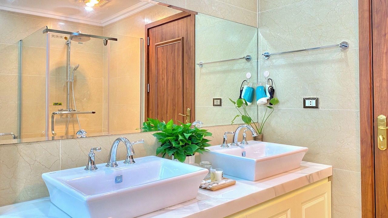 Photo of Bathroom in Bai Chay