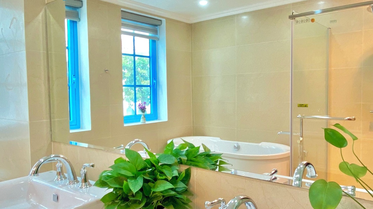 Photo of Bathroom in Bai Chay