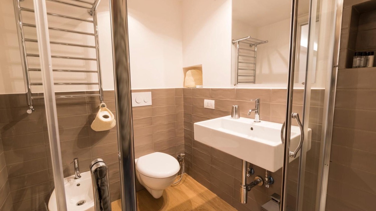 Photo of Bathroom in Quartieri Spagnoli