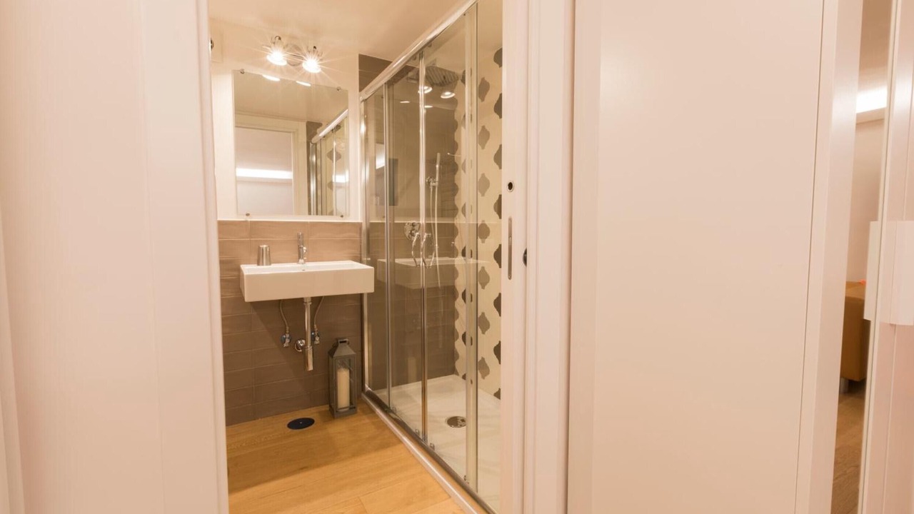Photo of Bathroom in Quartieri Spagnoli