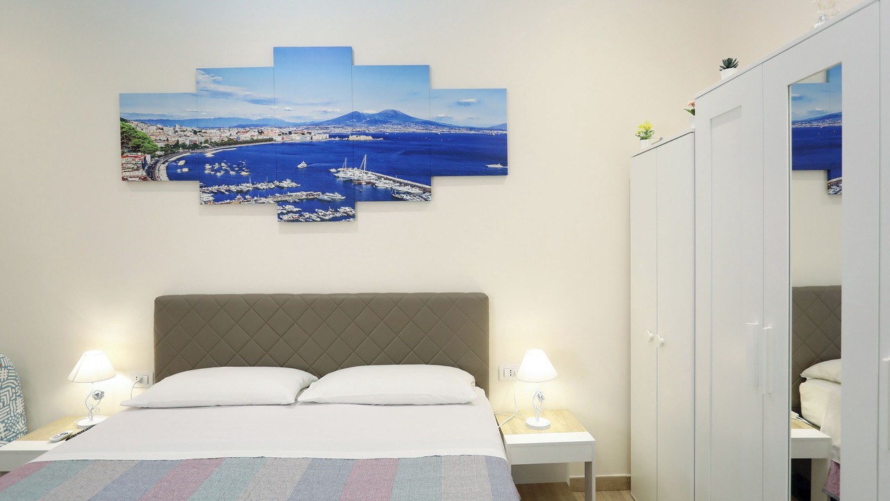 Photo of Bedroom in Naples