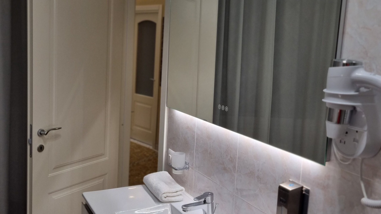 Photo of Bathroom in Quartiere XI Portuense