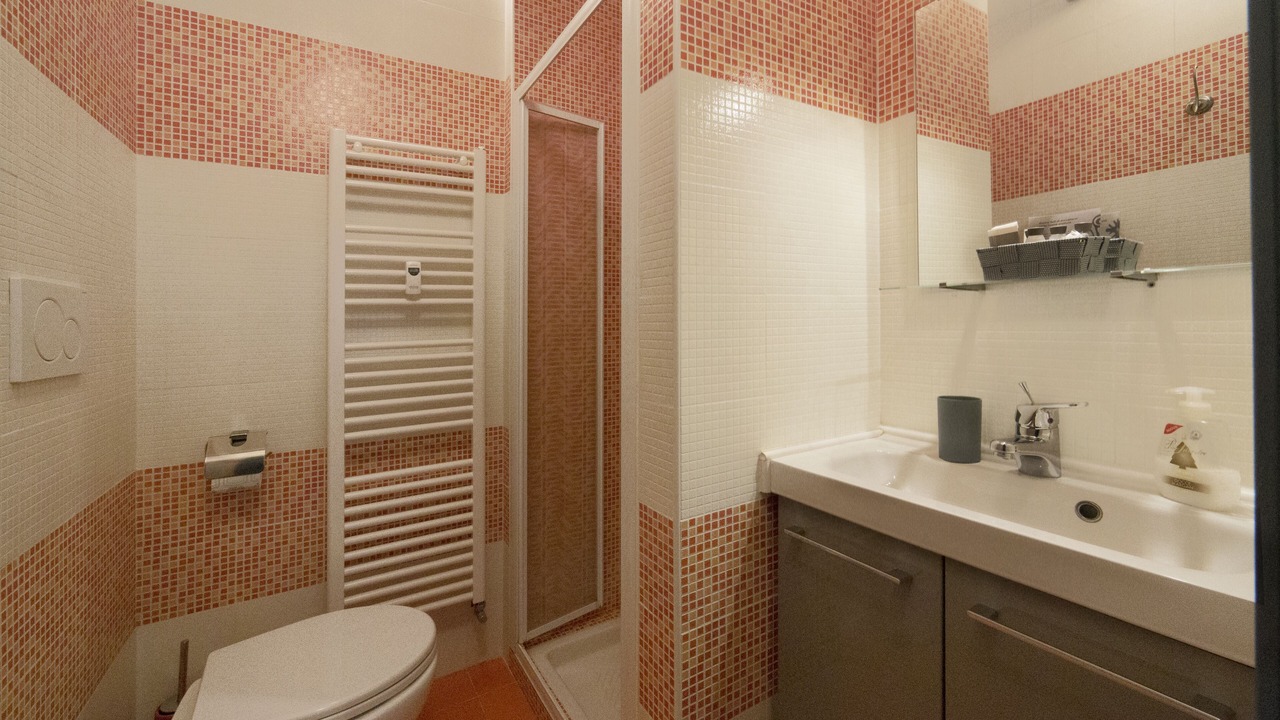 Photo of Bathroom in Historic Centre