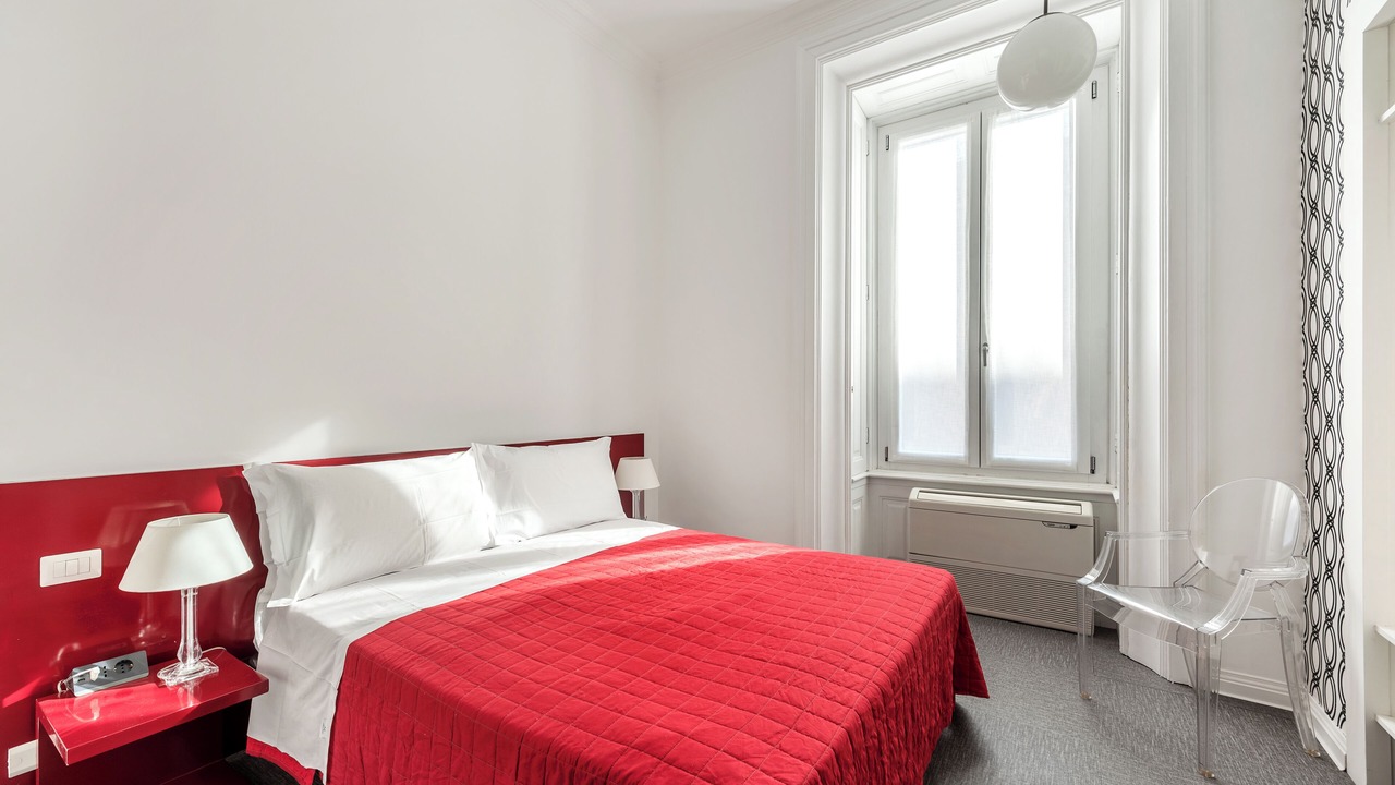 Photo of Bedroom in Rome City Centre