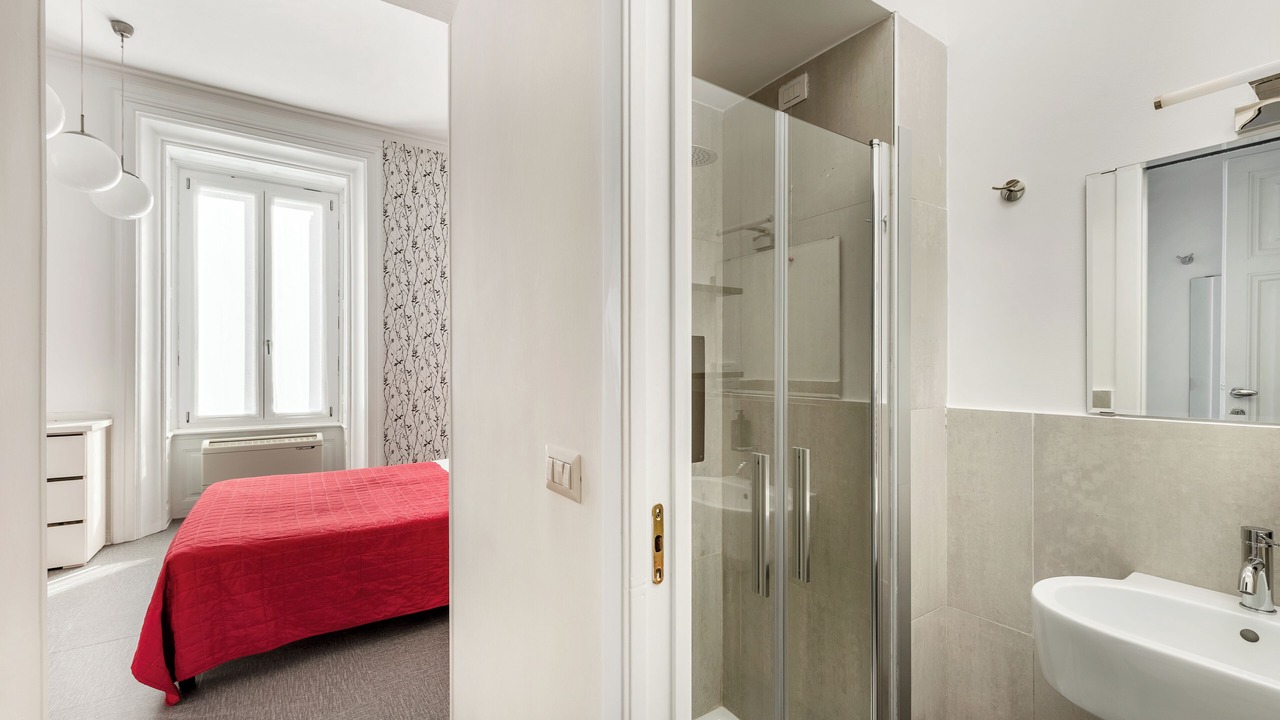 Photo of Bathroom in Rome City Centre