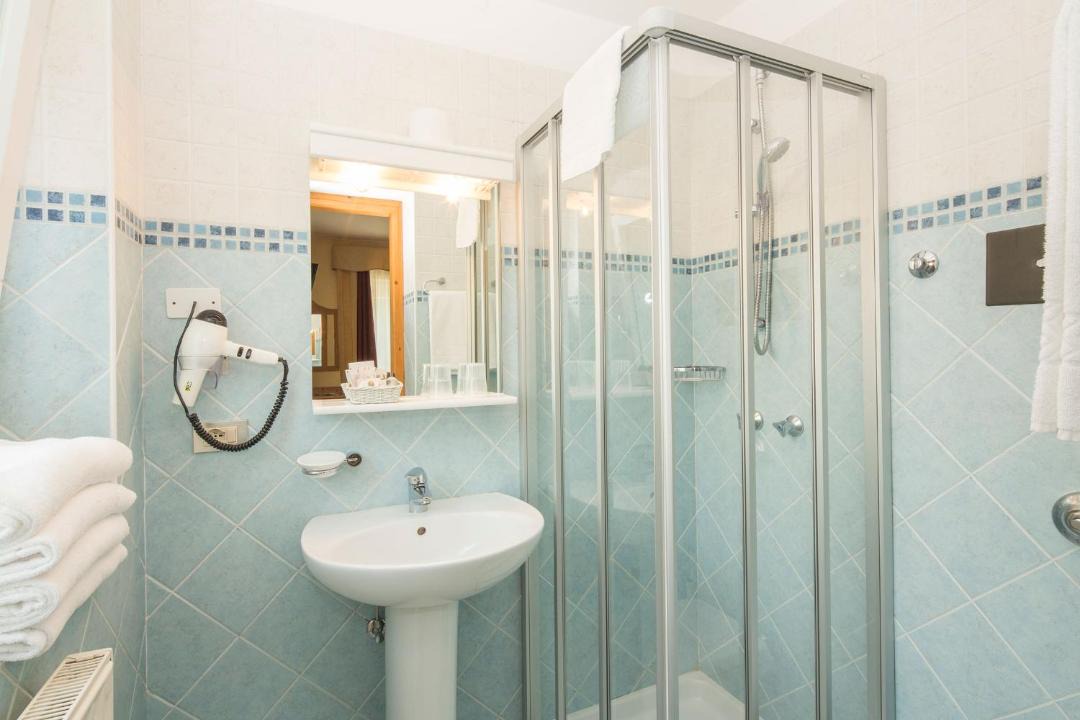 Photo of Bathroom in Arabba