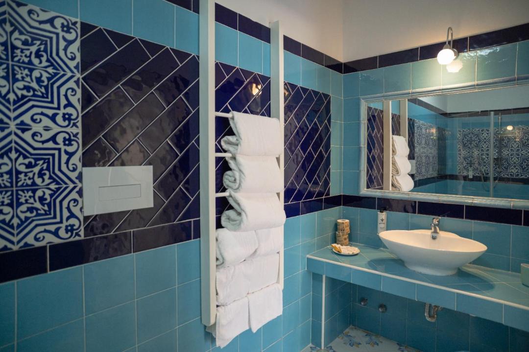 Photo of Bathroom in Laura