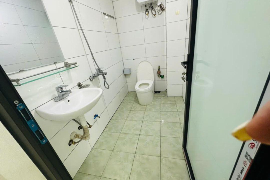 Photo of Bathroom in Tu Liem