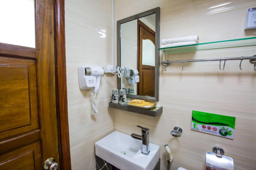 Photo of Bathroom in Hang Bac