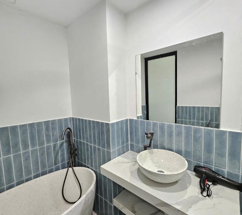 Photo of Bathroom in Quang An