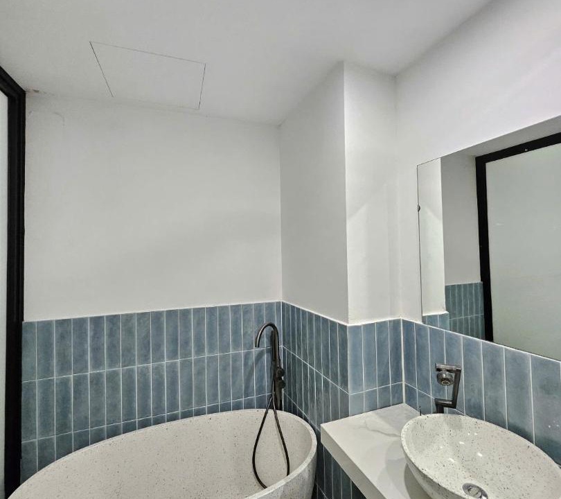Photo of Bathroom in Quang An