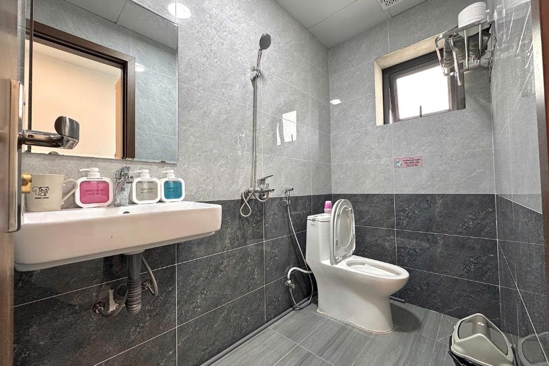 Photo of Bathroom in Ba Dinh