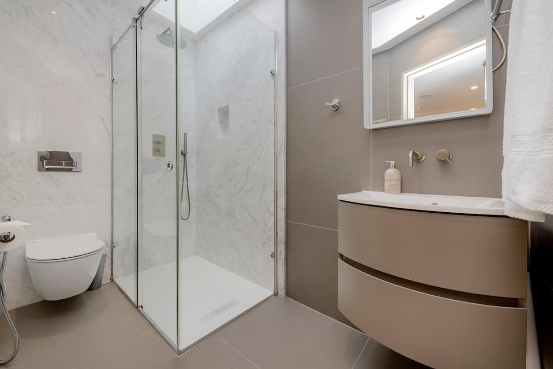Photo of Bathroom in Lancaster Gate