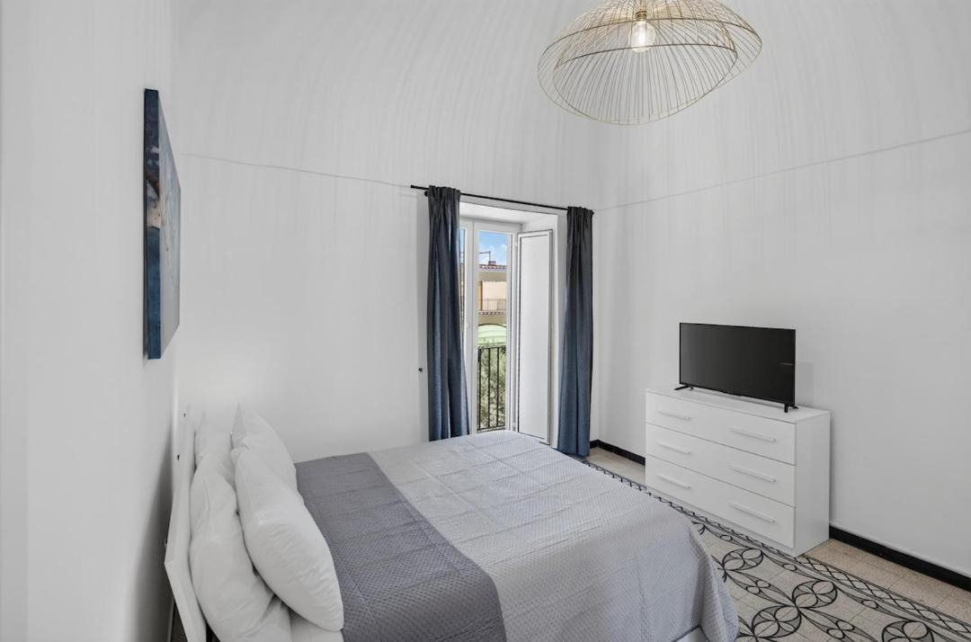 Photo of Bedroom in Sant'Agata sui Due Golfi